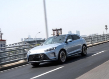 全国都能开，越开越好开，问界M5是平安回家的必备座驾