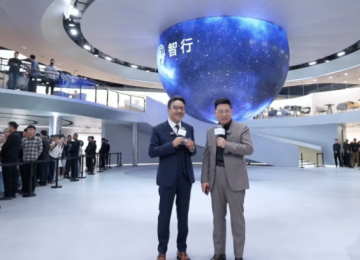 粤港澳车展流量担当，问界新M5 Ultra缘何成为年轻人购车首选