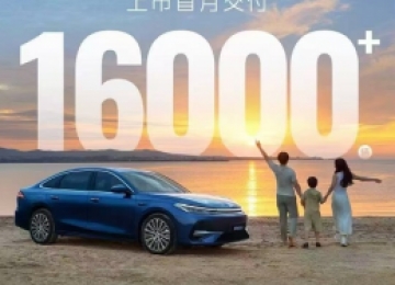 吉利银河A7首月交付超16000辆，五大颠覆价值持续领跑电混家轿市场