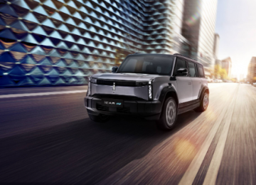 进入初伏，iCAR 03专属消夏攻略送给你，超预期操控解锁清爽避暑之旅