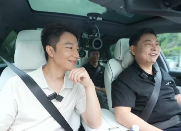 问界新M5交付破2万，黄轩也被华为ADS 3.0高阶智驾所折服